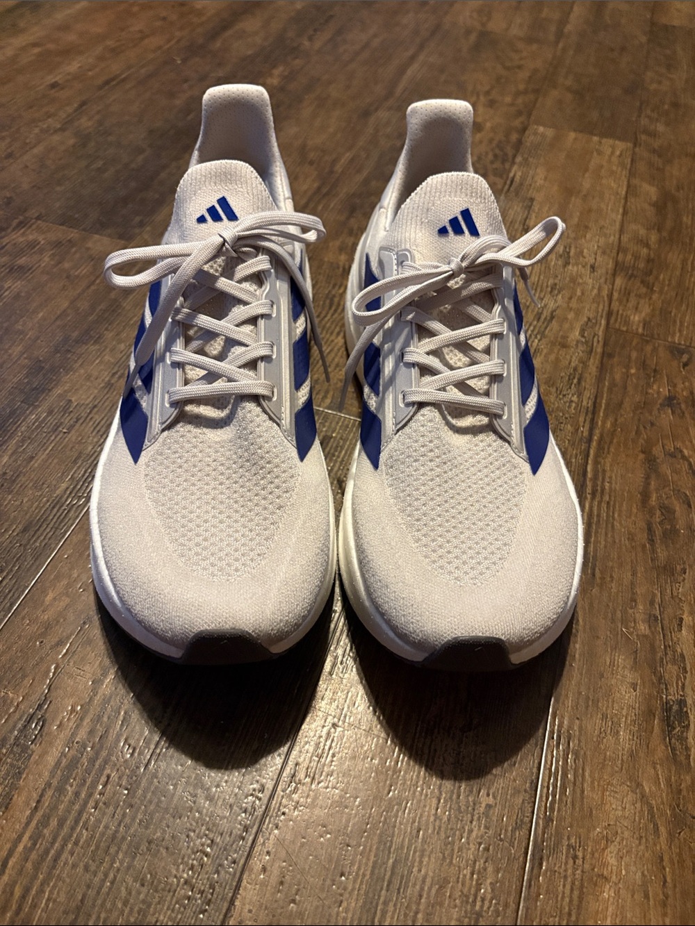 Adidas Ultraboost 5x.